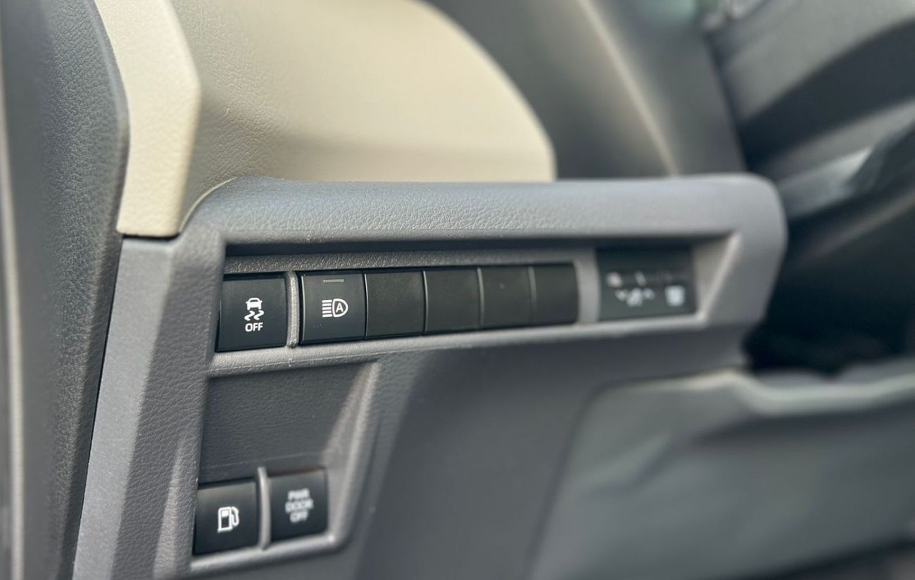 تويوتا سيينا 