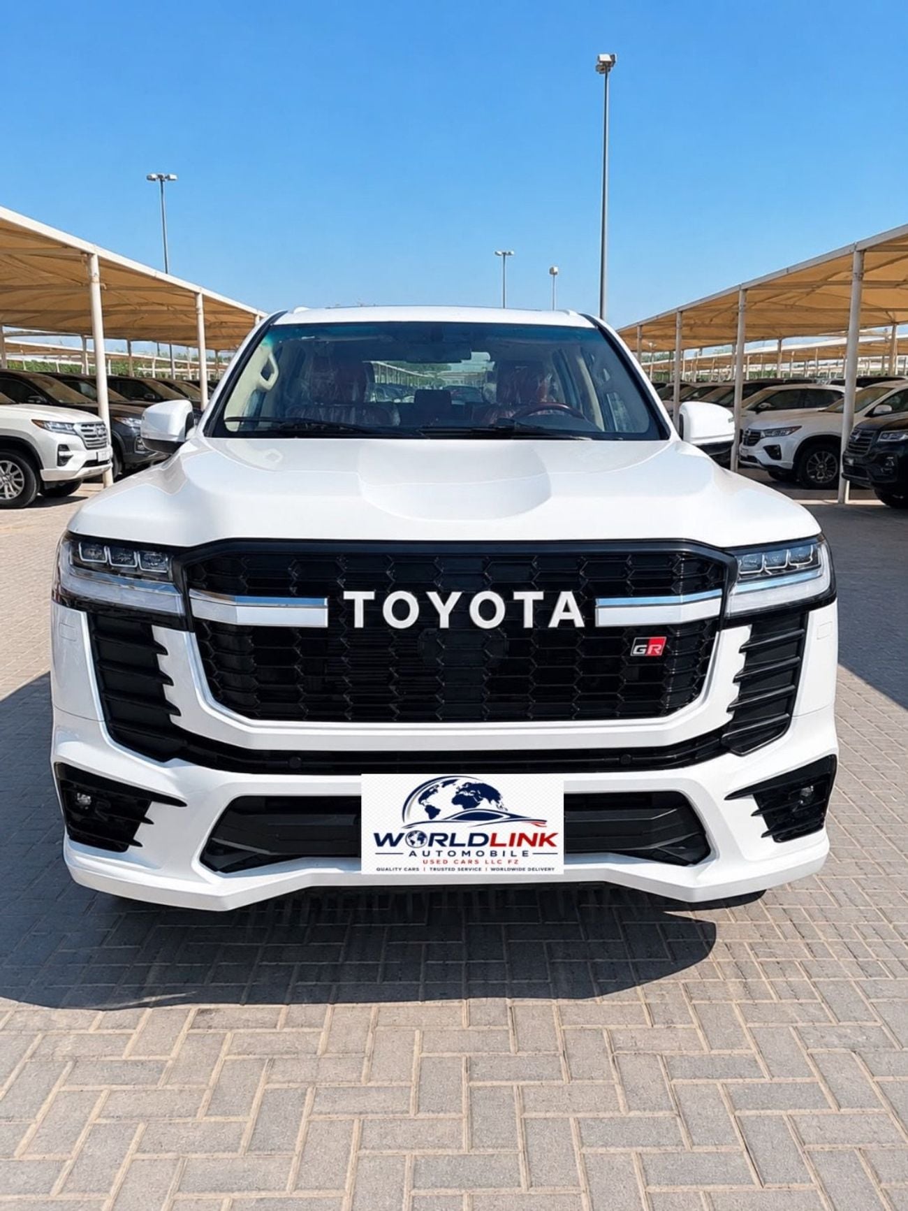 Toyota Land Cruiser GXR 2014 Petrol 8 Cylinder Full option