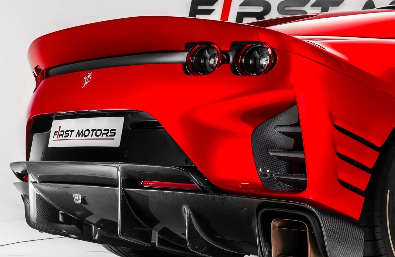 فيراري 812 كومبيتيزون 6.5L V12 Naturally Aspirated Engine