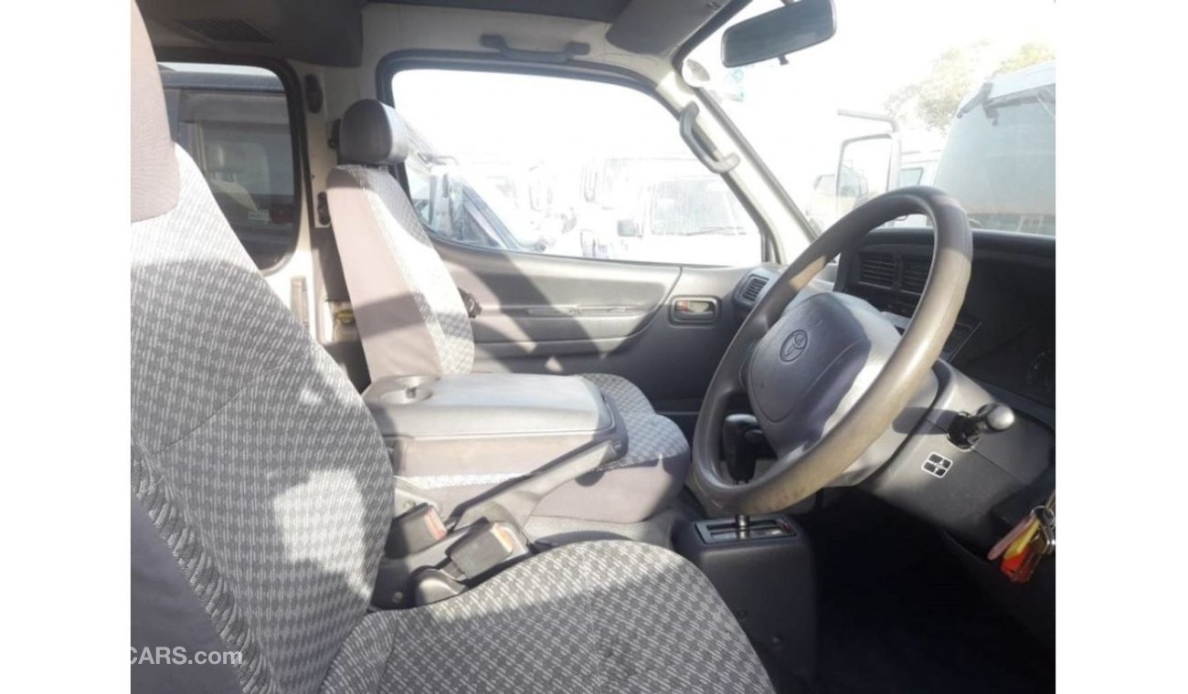 Toyota Hiace Hiace RIGHT HAND DRIVE (PM321)