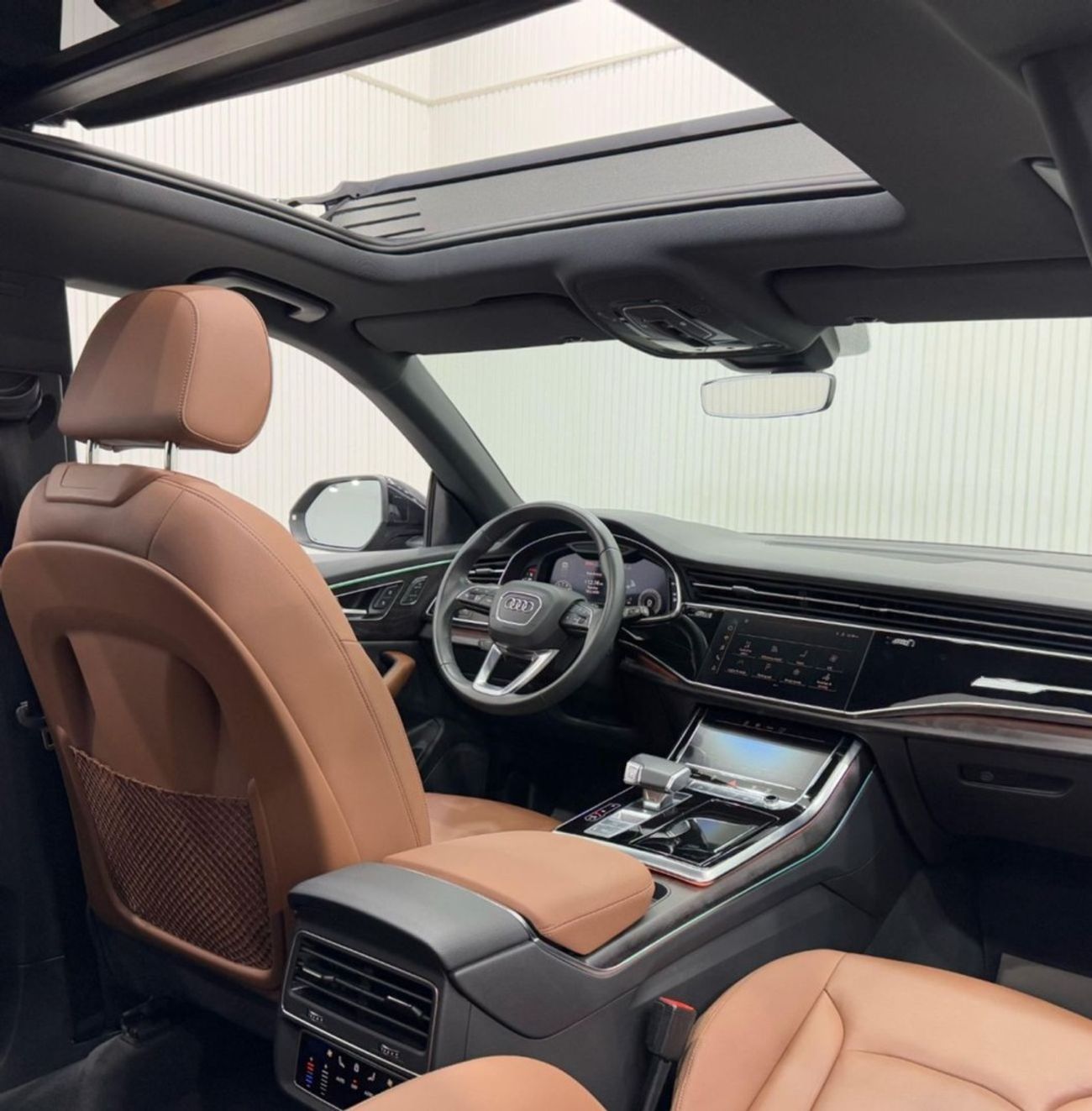 Audi Q8 55 TFSI quattro S-Line 3.0L 2021 Audi Q8 S-Line 55TFSI Quattro, 2025 Audi Warranty + Service Pack, L