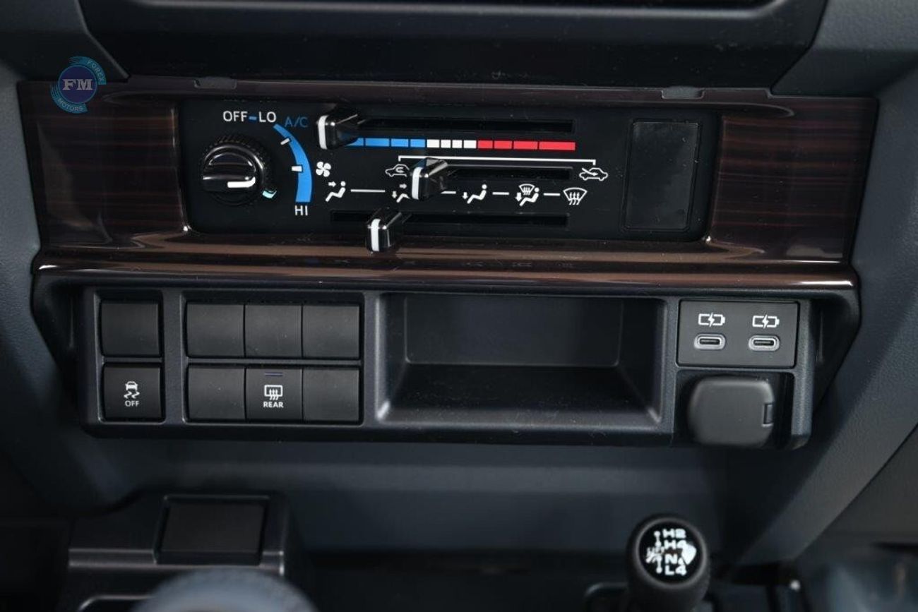 Toyota Land Cruiser 70 76 LX-G 4.5L Diesel