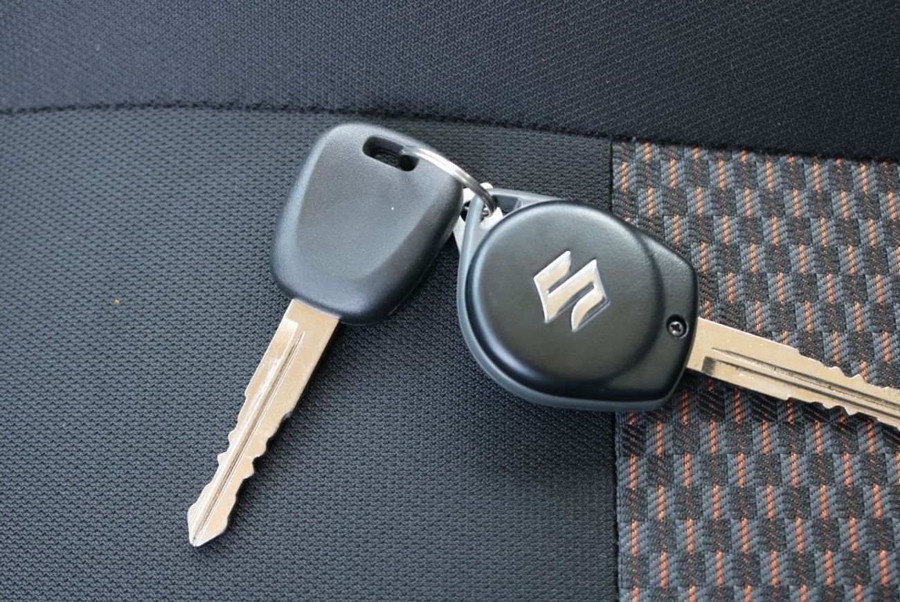 Suzuki S Presso SPECIAL OFFER 2023 | GL 1.0L 3CY PETROL 5 M/T HATCHBACK WITH PARKING SENSOR REAR EXPORT ONLY