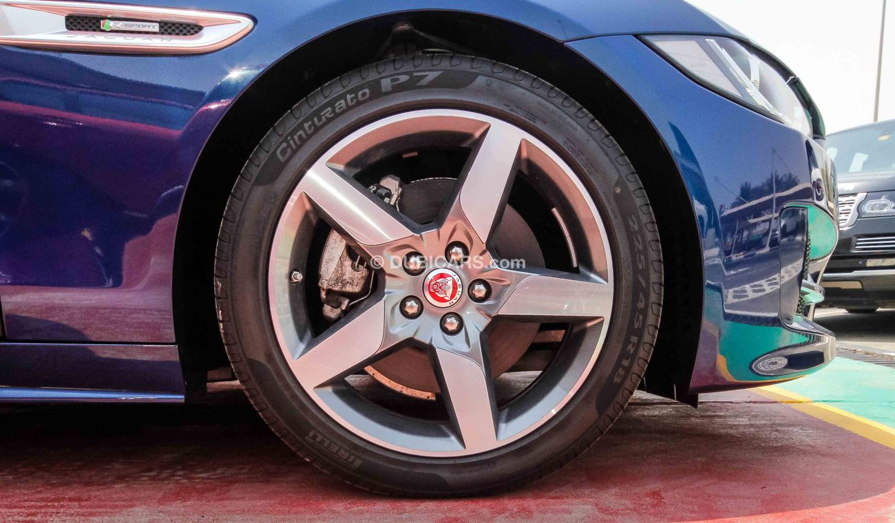 Jaguar XE R Sport
