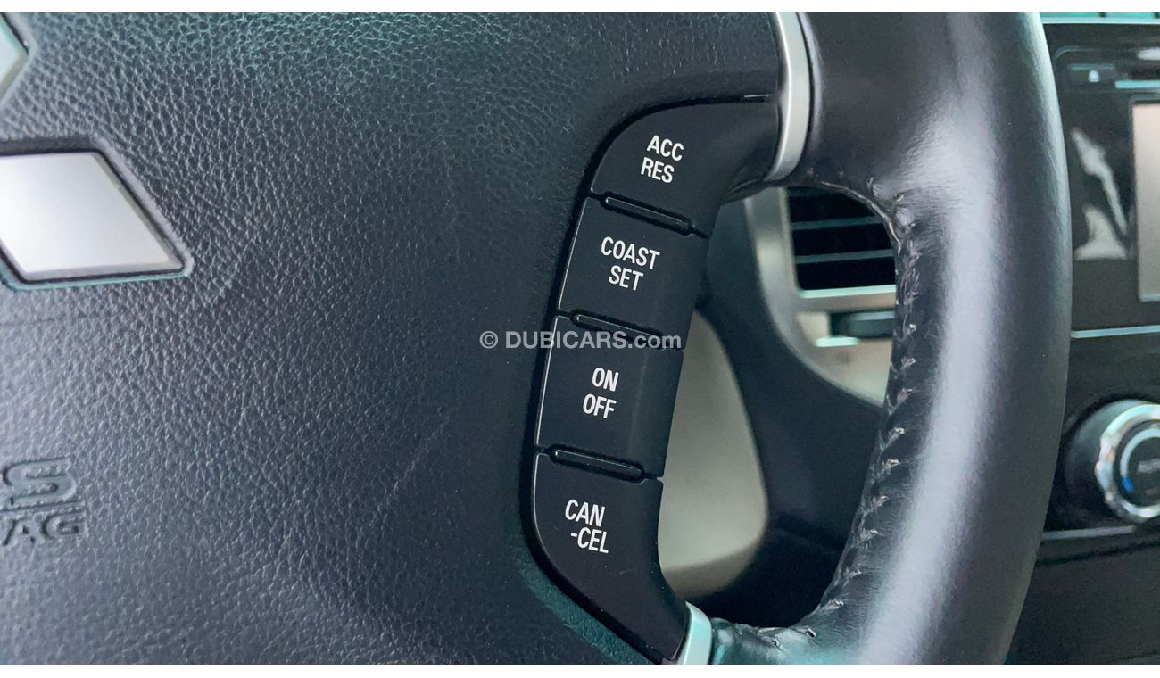 Mitsubishi Pajero GLS 3800