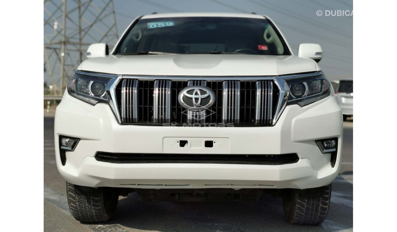 تويوتا برادو VX 4.0L PETROL / NEAT & CLEAN TOYOTA PRADO 2010 MODEL / GCC SPECS (LOT # 5303)