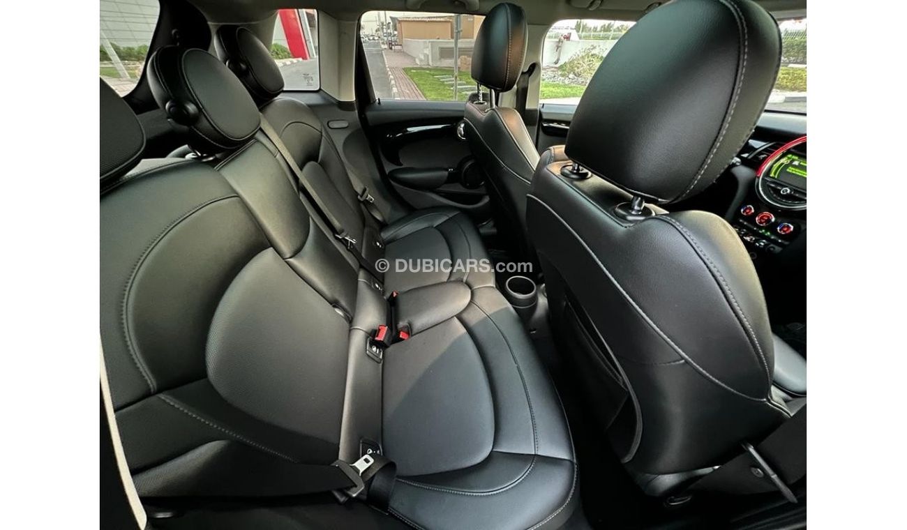 Mini Cooper S MINI COOPER S 2017 FULL OPTION IN PERFECT CONDITION