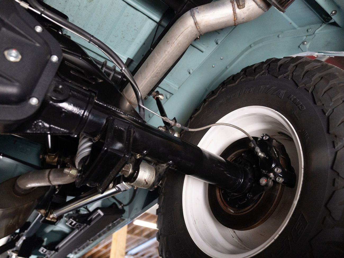 شيفروليه بليزر K5 Velocity Restorations LT1 10 Speed Pro Touring Restomod