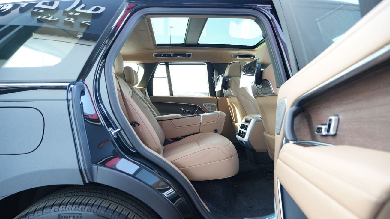 Land Rover Range Rover Autobiography P530 4.4L BLACK-TAN 2025 MY Export Price