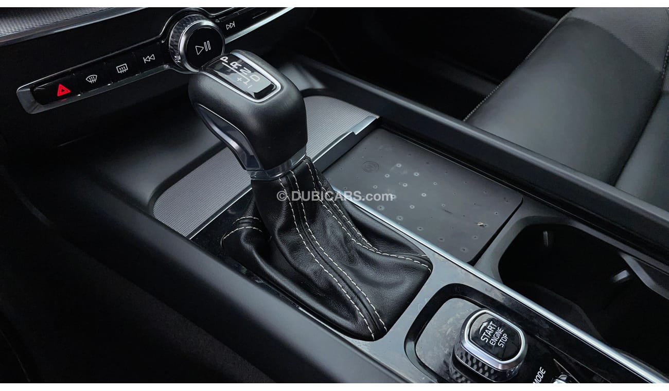 Volvo XC60 T5 AWD R DESIGN 2 | Zero Down Payment | Home Test Drive