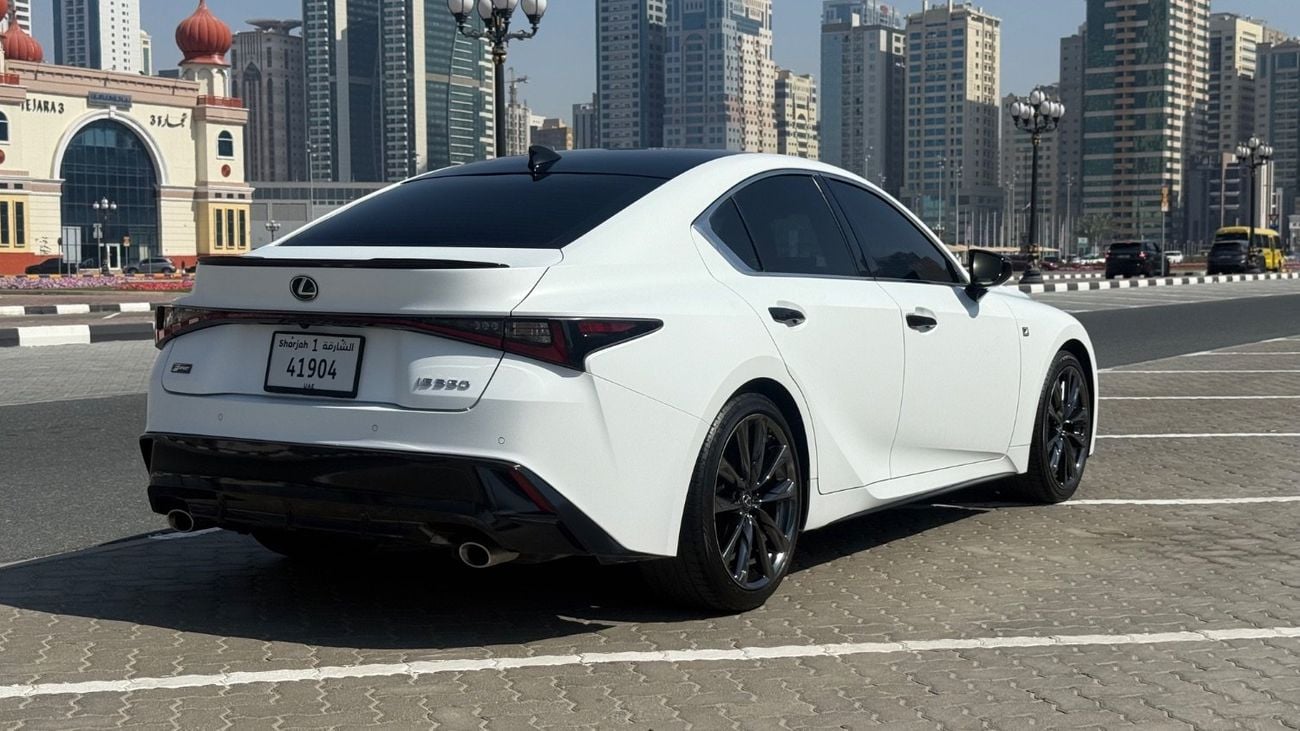 لكزس IS 350 F Sport Platinum 3.5L