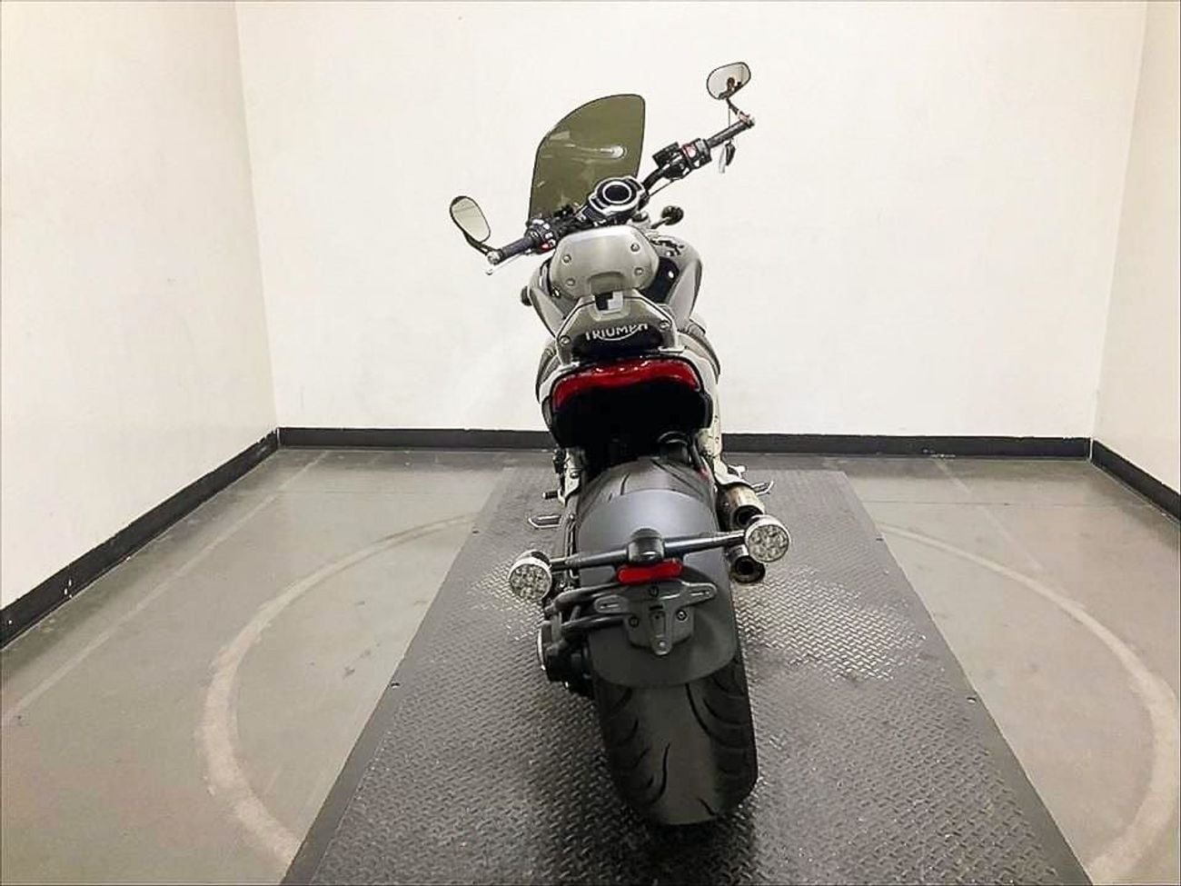 Triumph Stag 2020 Triumph Rocket 3R 2500CC