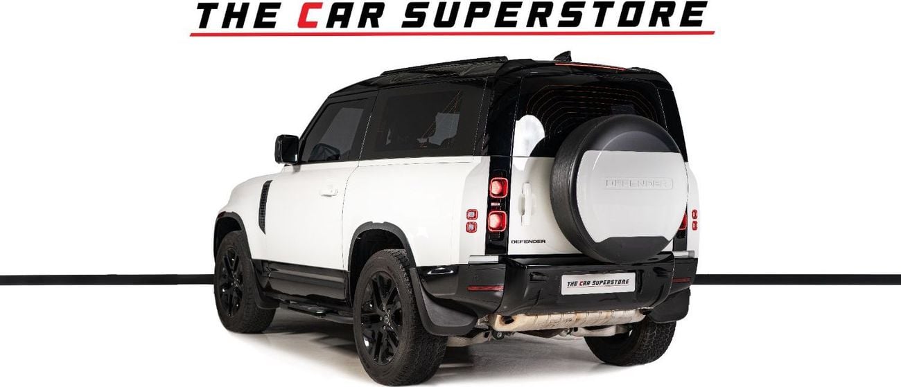 Land Rover Defender 90 X-Dynamic S P300 2.0L GCC-Al Tayer Warranty-Full Service History-Black Package