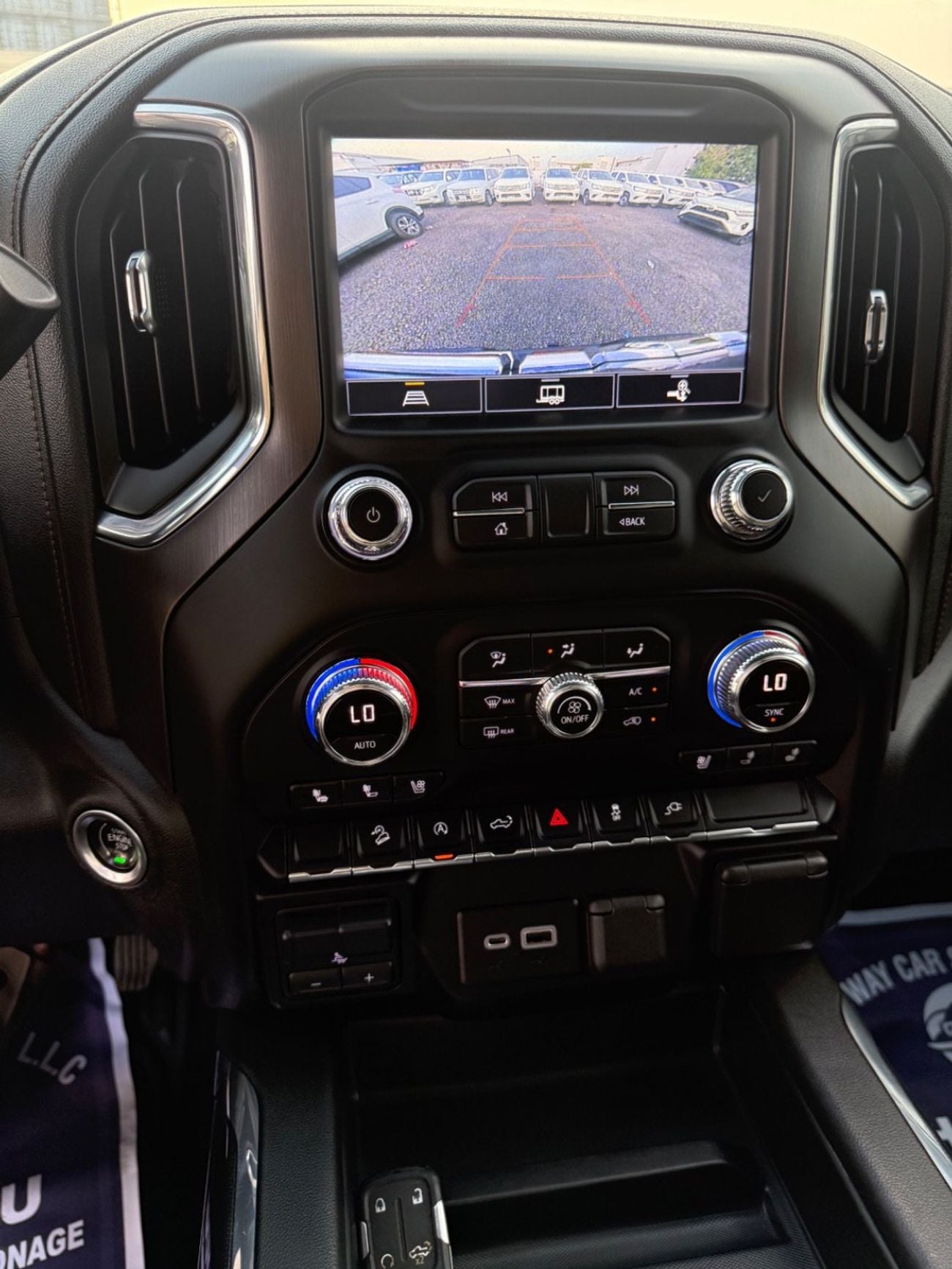 GMC Sierra 5.3L V8 AT4 Regular Cab (AWD) 2021 5.3L V8 AT4 1500 4x4 CANADA SPEC