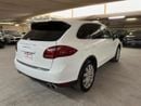 Porsche Cayenne Turbo 4.8L (500 HP) PORSCHE CAYENNE TURBO 2012 4.8L | PANORAMIC ROOF | BOSE SOUND SYSTEM | SPECIAL B