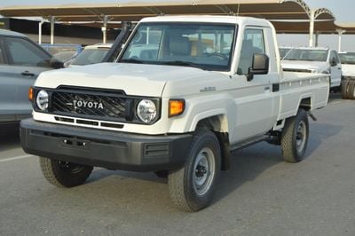 تويوتا لاند كروزر بيك آب 79 SC 4.2 MT Diesel V6 2026