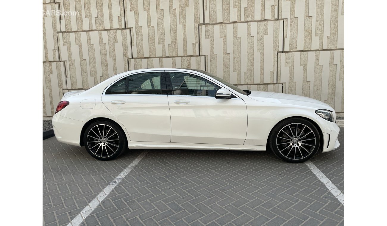 Mercedes-Benz C200 PREMIUM 2.0L | GCC | EXCELLENT CONDITION | FREE 2 YEAR WARRANTY | FREE REGISTRATION | 1 YEAR FREE IN