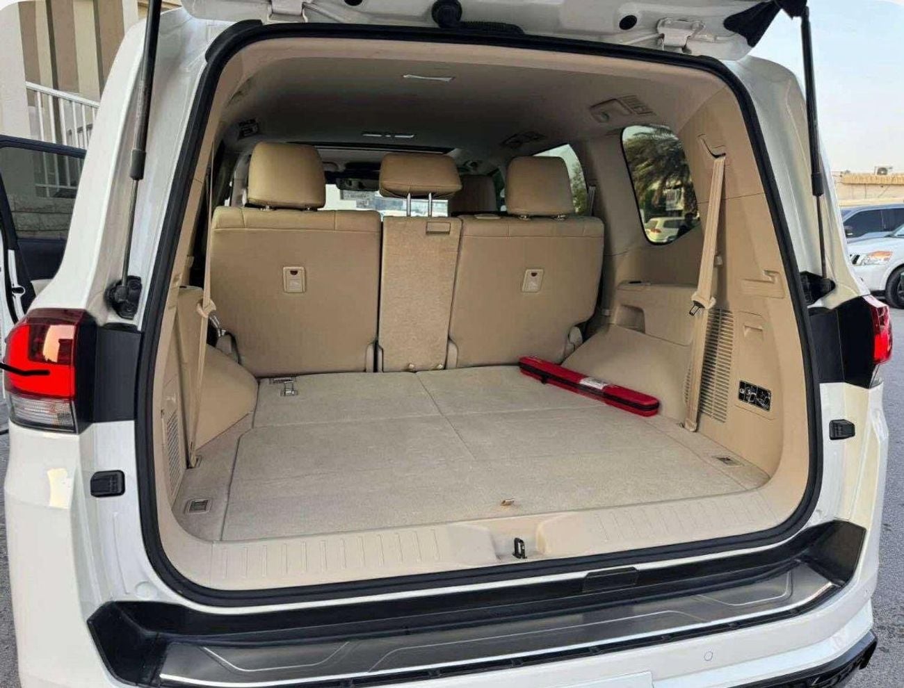 Toyota Land Cruiser VXR 3.5L