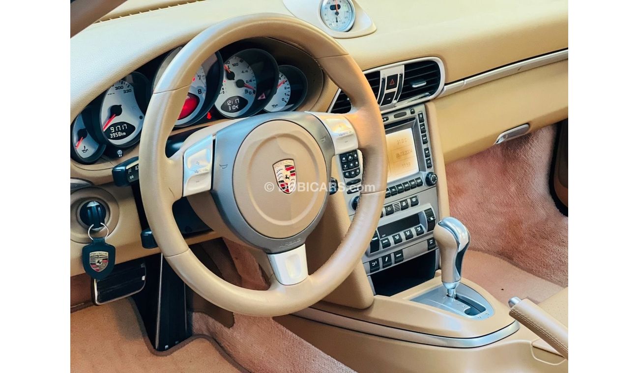 Porsche Carrera GT Porsche Carrera 4S Cabriolet.GCC