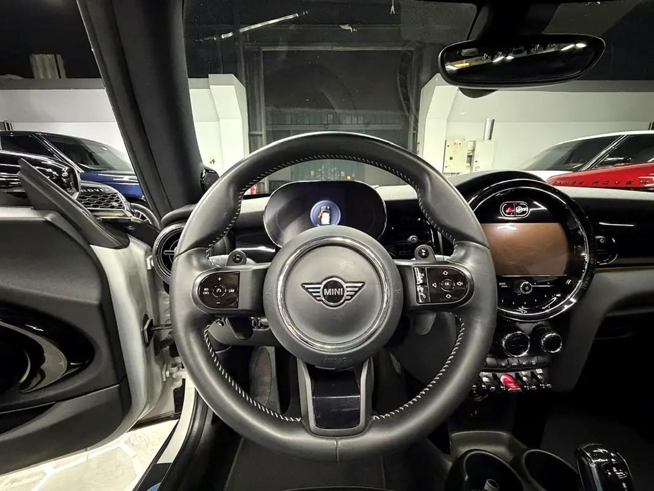 Mini Cooper 1 Owner | Full Agency Service History | Original Paint | GCC Specs