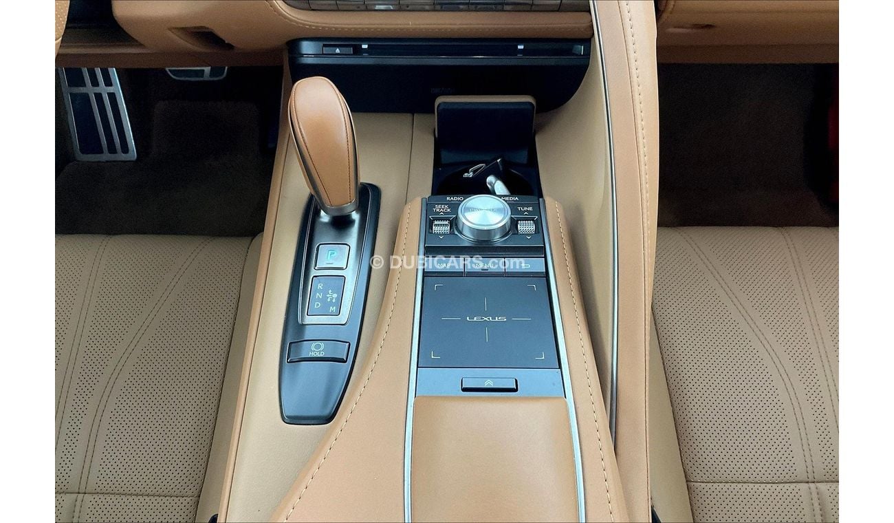 Lexus LC500 Titanium