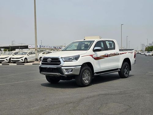 تويوتا هيلوكس S GLX 2.7L AWD A/T