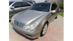 Mercedes-Benz C 320 Mercedes 320 Gulf 2005 model 6 cylinder in good condition