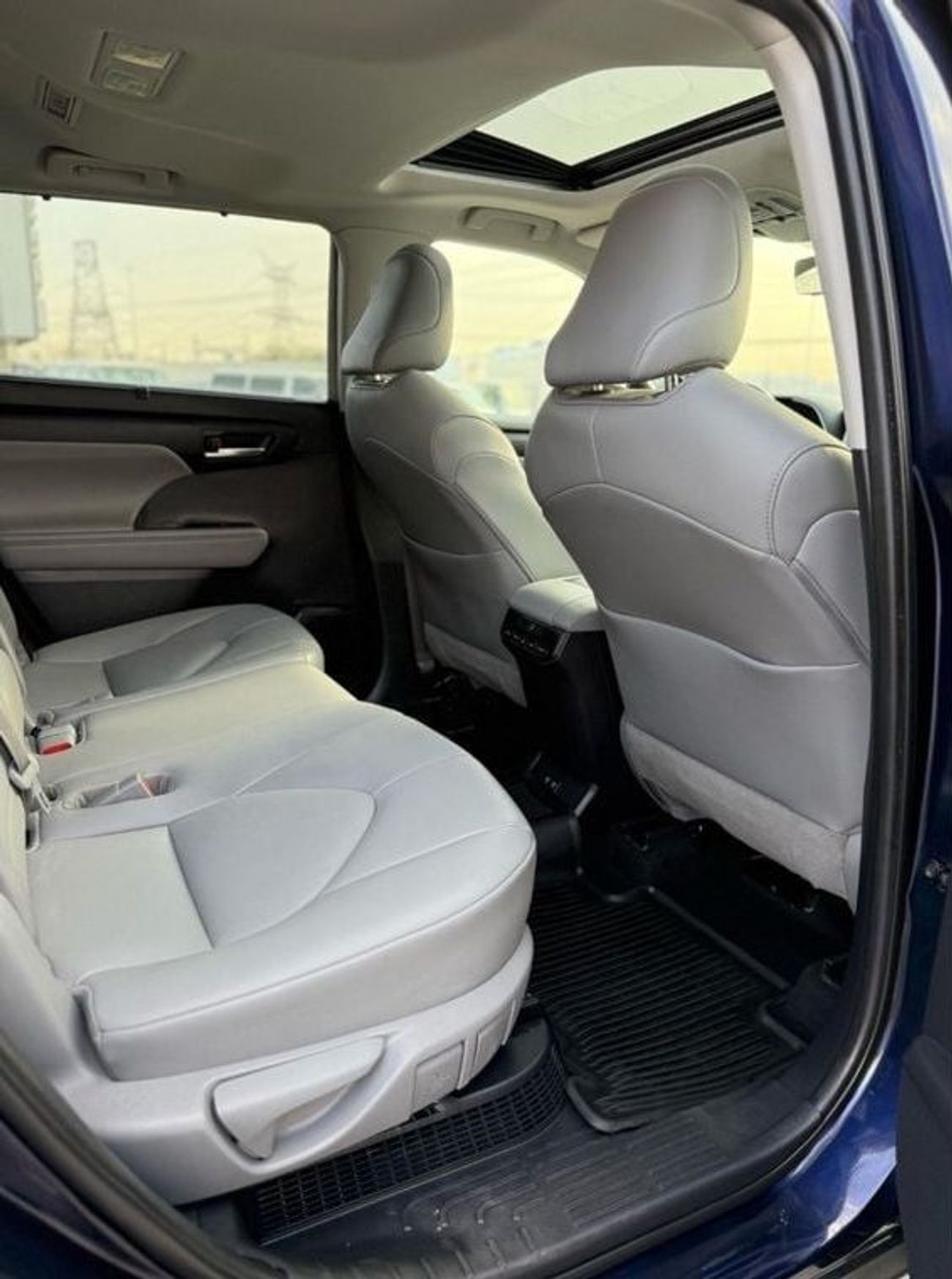 تويوتا هايلاندر Hybrid XLE leather, sunroof
