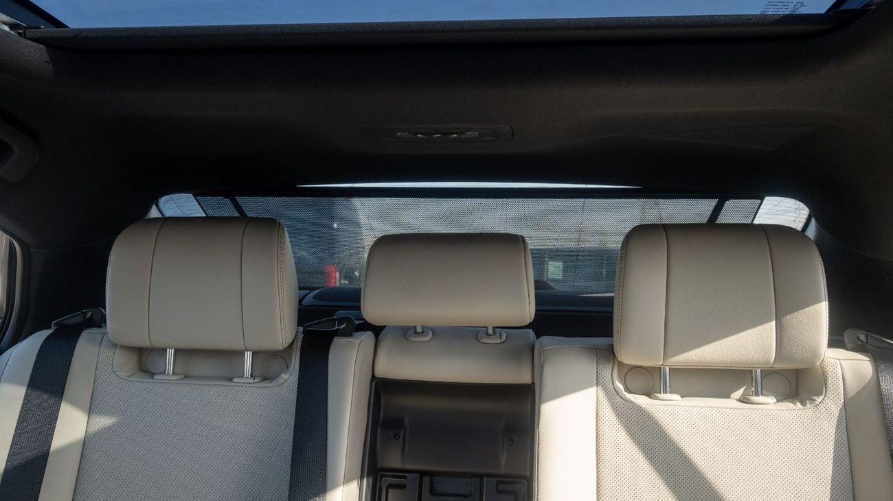 Toyota Camry limited 2.5L Hybrid