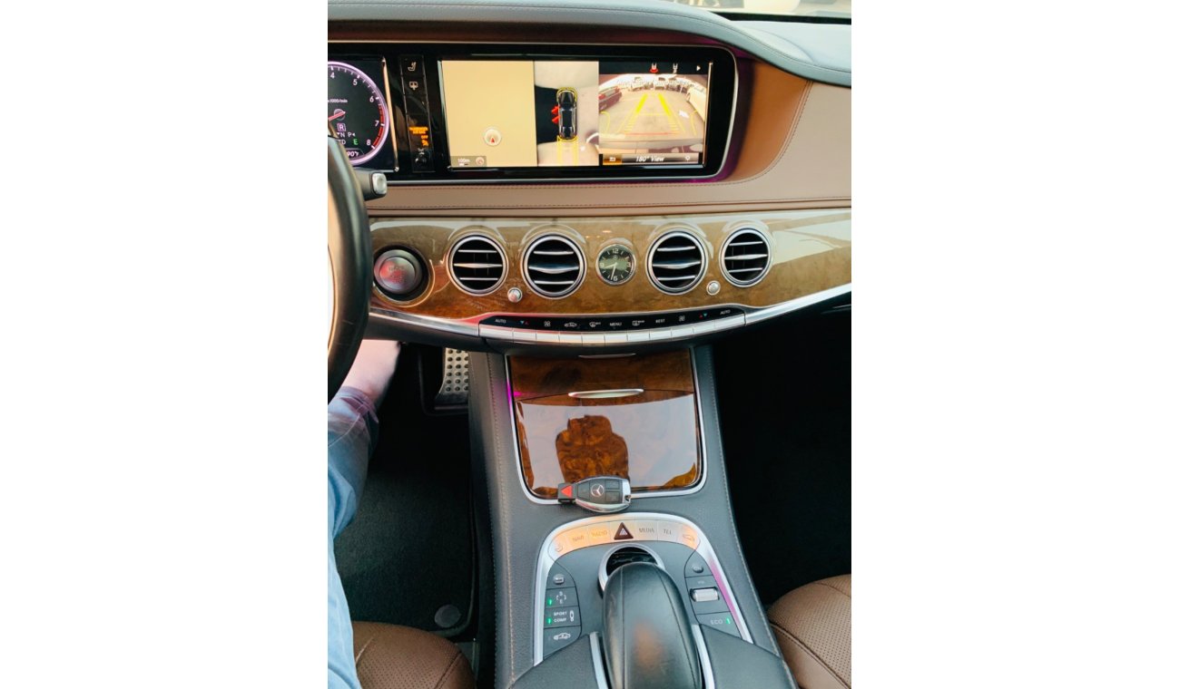 مرسيدس بنز S 550