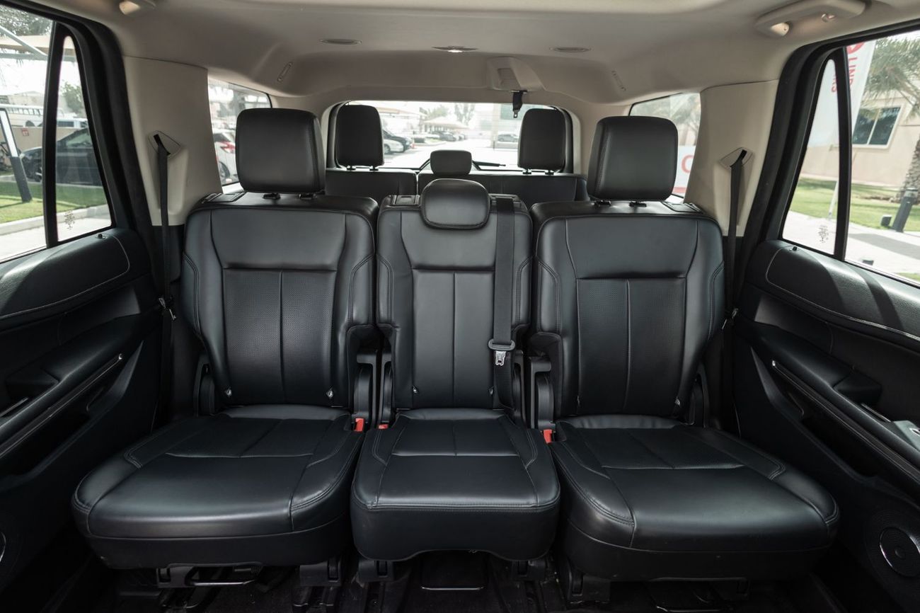 Ford Expedition XLT 3.5L (480 HP) RWD