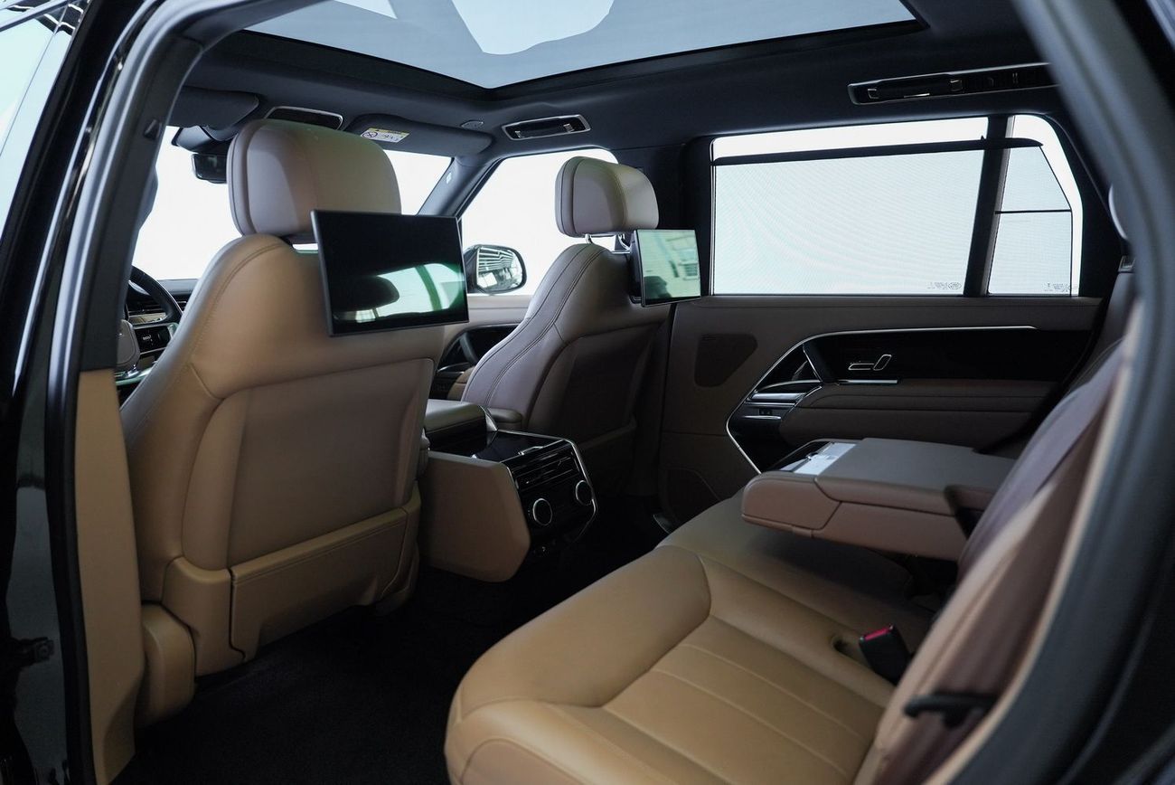 Land Rover Range Rover LWB HSE P530 4.4L