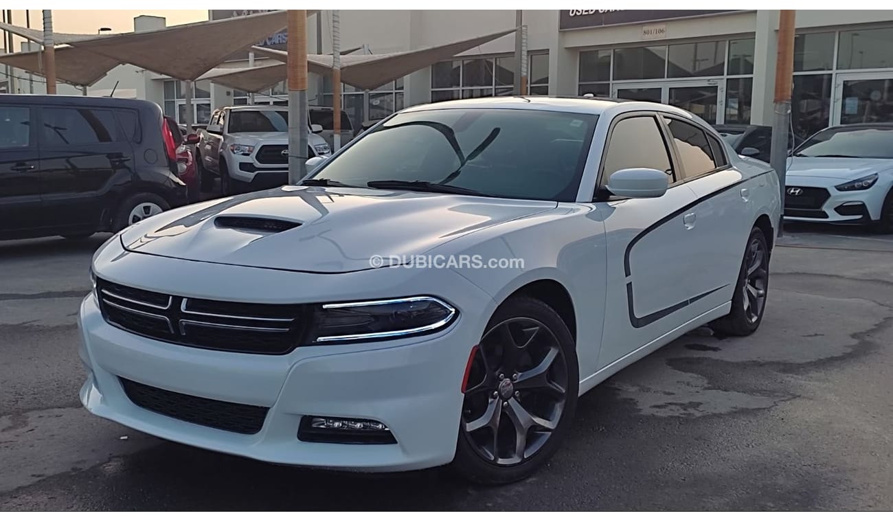 Dodge Charger SXT