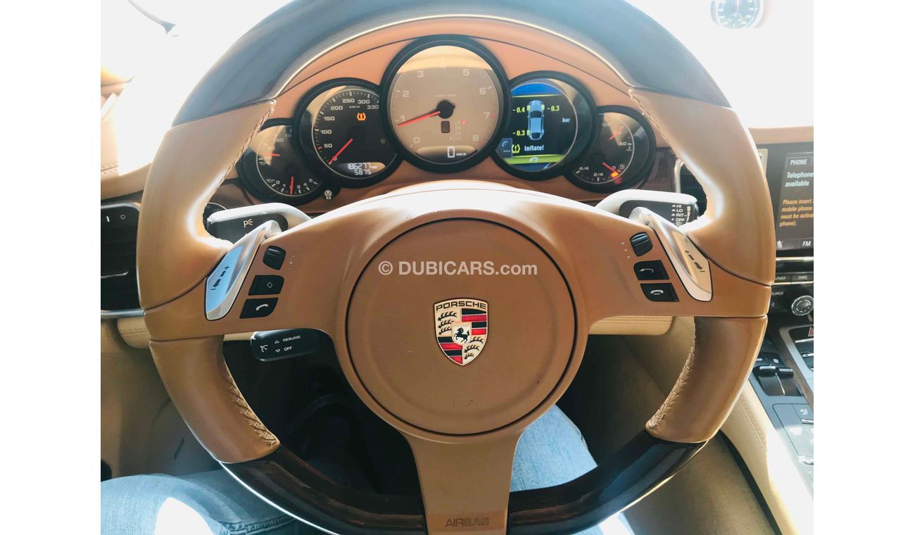 Porsche Panamera