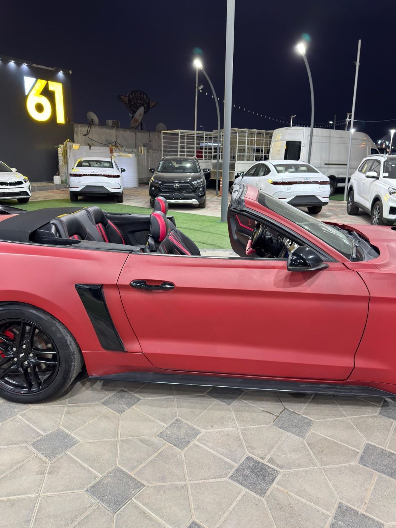 Ford Mustang STD