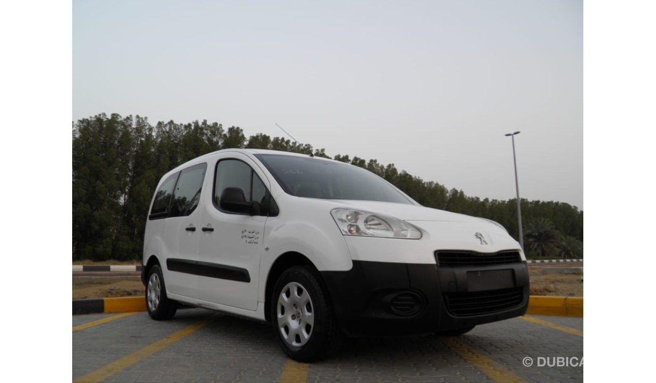 Peugeot Partner Tepee 2014 5 seats Ref#267