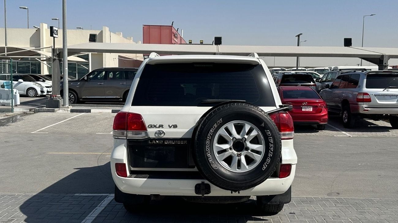 Toyota Land Cruiser GXR V8, Single  Owner original band without accident