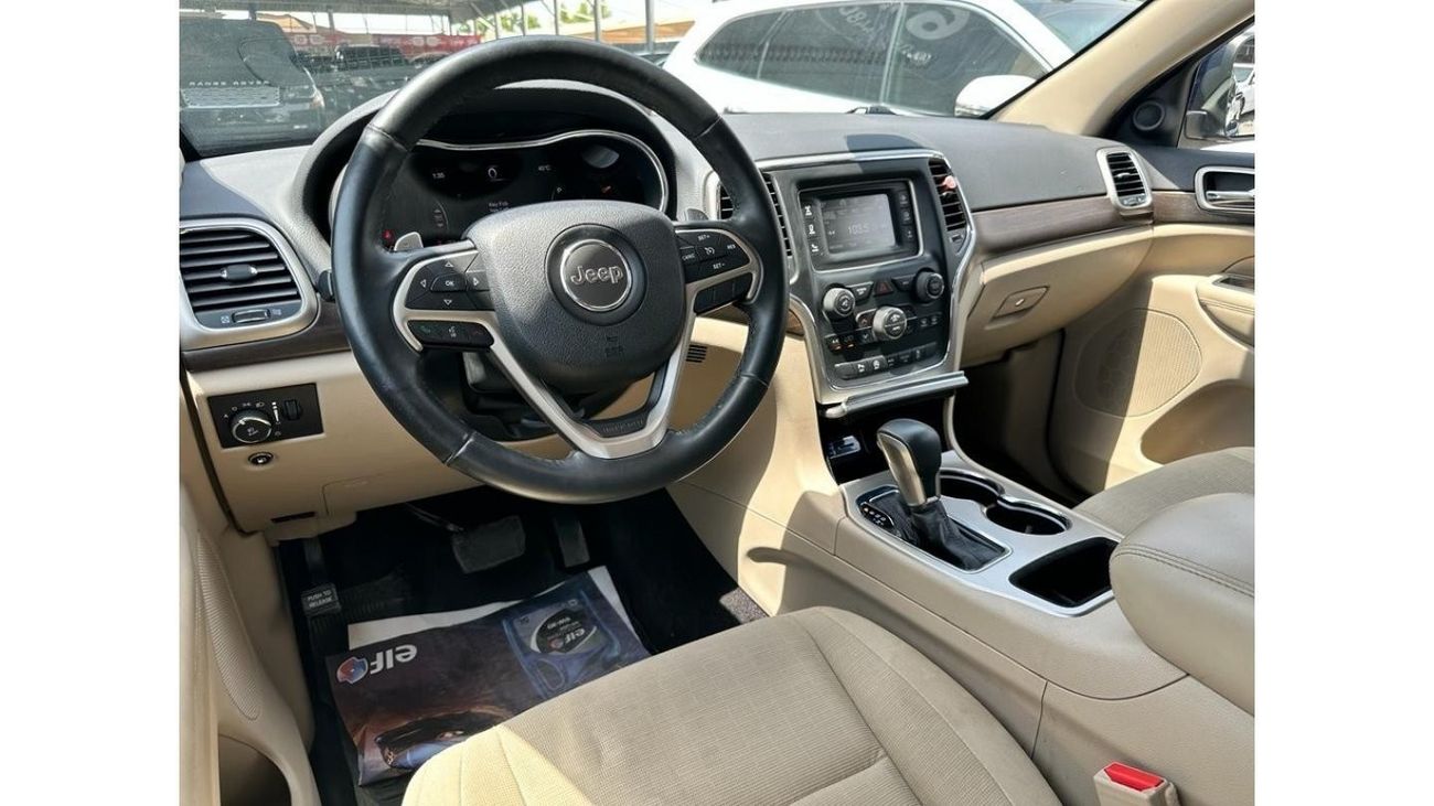 جيب جراند شيروكي لاريدو