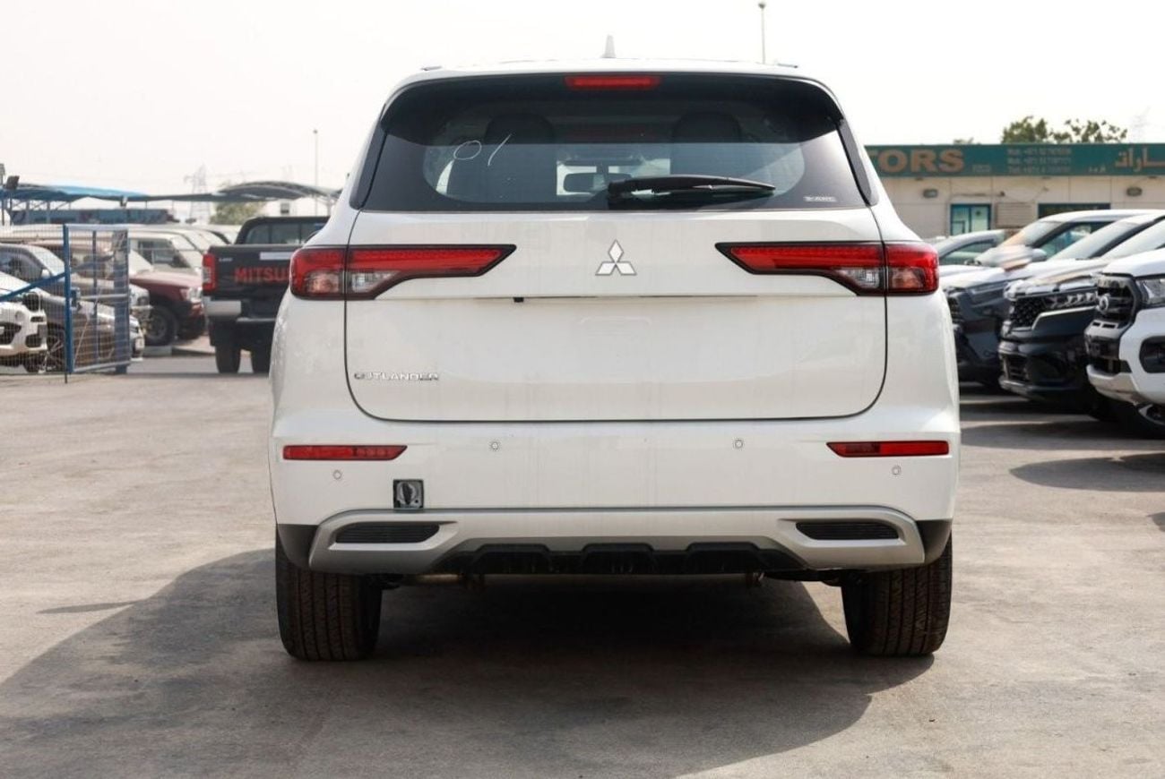 Mitsubishi Outlander GLX MIDLINE OUTLANDER 2.5L 4WD WHITE 2025