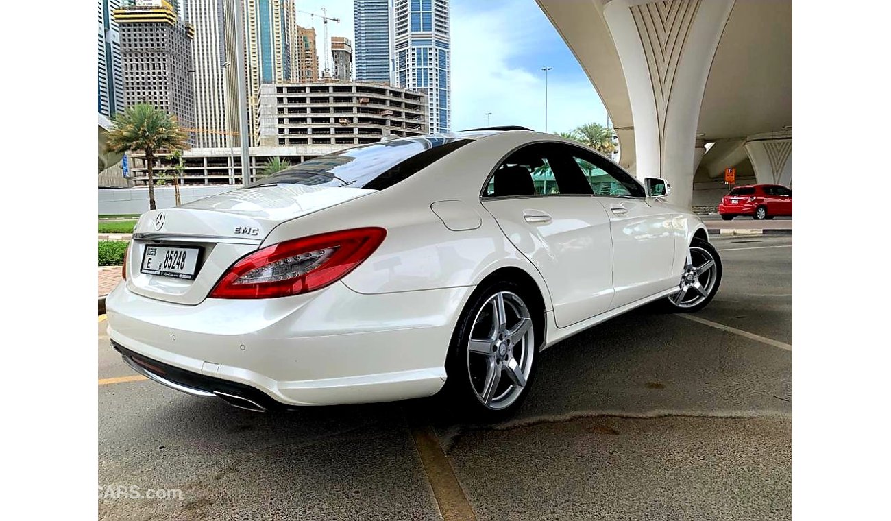 مرسيدس بنز CLS 500