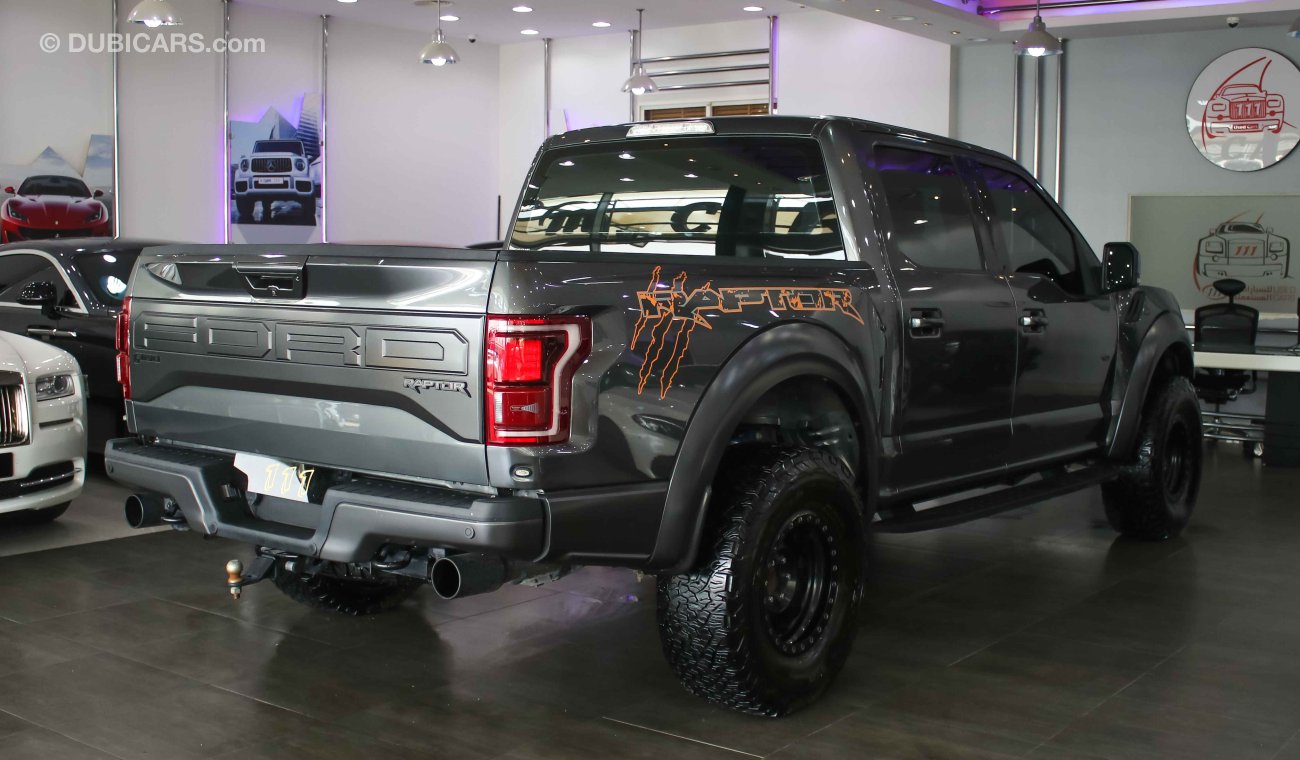 Ford Raptor F150 / GCC Specifications / 5 Years Warranty / 60K km Service from Al Tayer