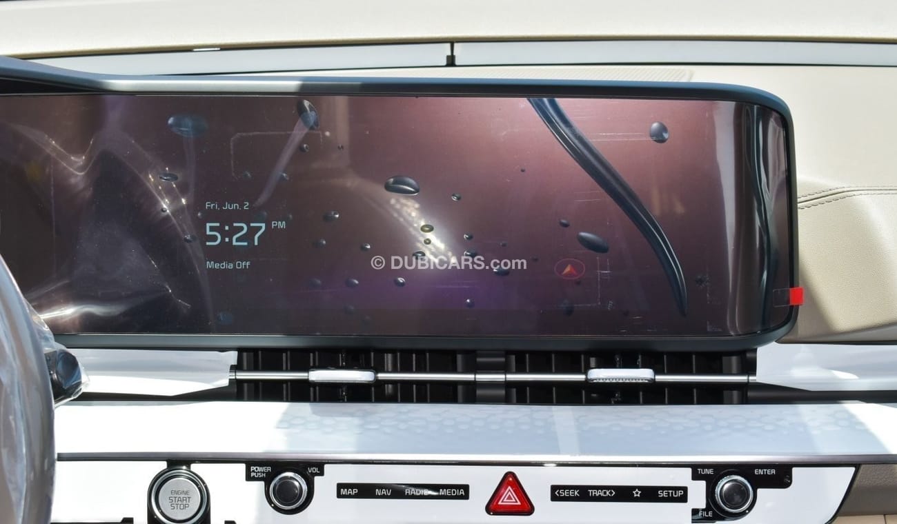 Kia Carnival HI Limousine  3.5L V6 Petrol