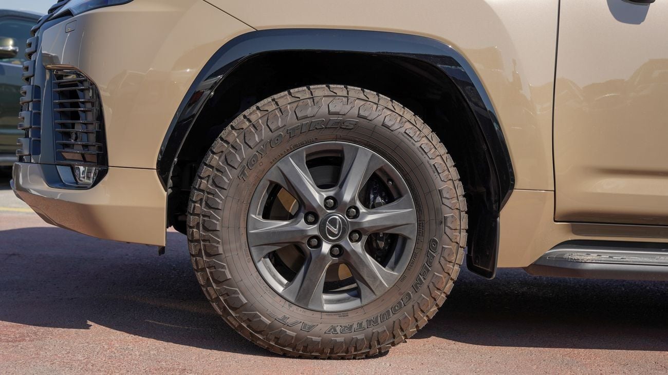 Lexus LX600 LEXUS LX600 OVERTRAIL 3.5 PETROL 2025