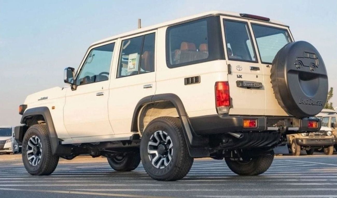 Toyota Land Cruiser 70 LX 2.8L  LX 2.8L