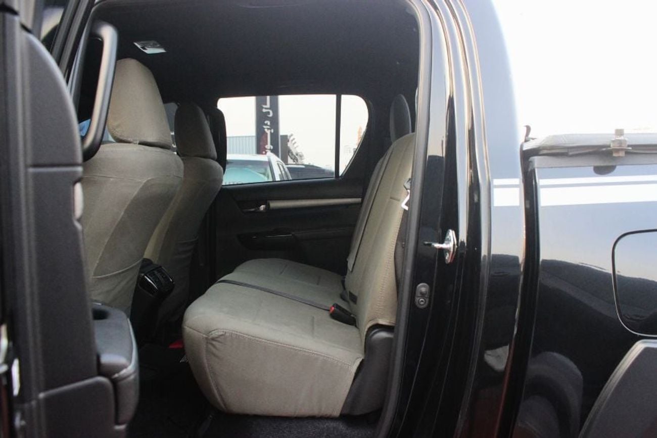 تويوتا هيلوكس ADVENTURE , UNDER WARRANTY FROM AL FUTTAIM