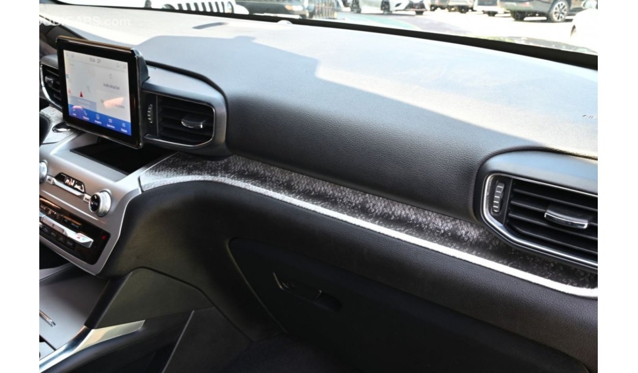 فورد إكسبلورر Ford Explorer Timberline - Original Paint - Under Warranty - 360 Cameras - Panoramic Roof - AED 2,84