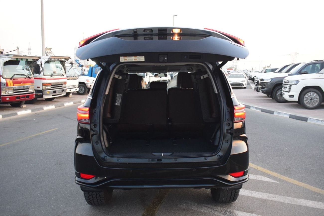 تويوتا فورتونر 2017 TOYOTA FORTUNER GXL