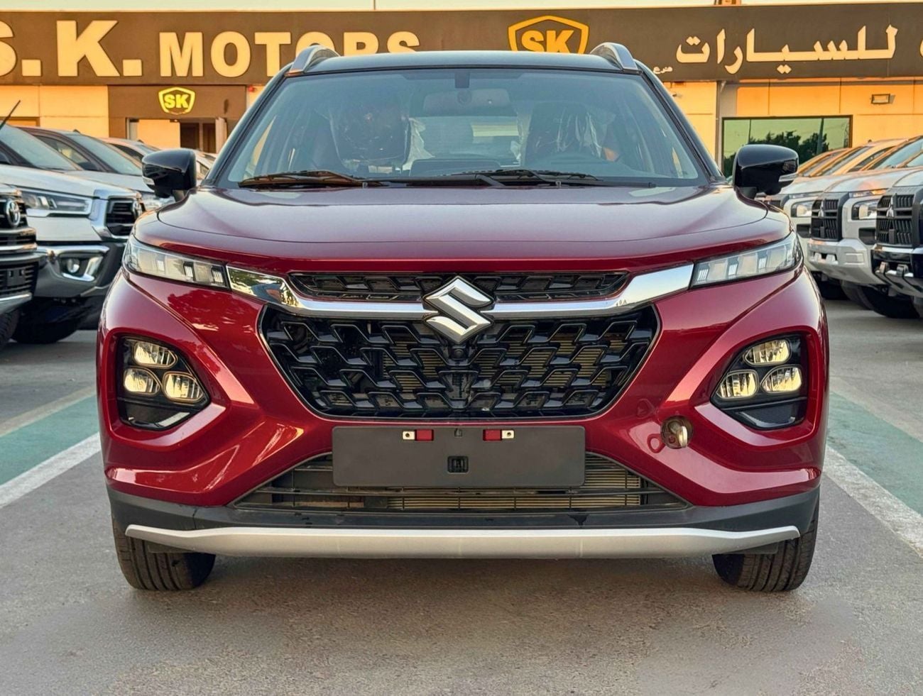 Suzuki Fronx GLX/DUAL TONE / 1.5L V4 HYBRID / DVD WITH 360* CAMERAS / AUTO A/C (CODE # FRHGLX)