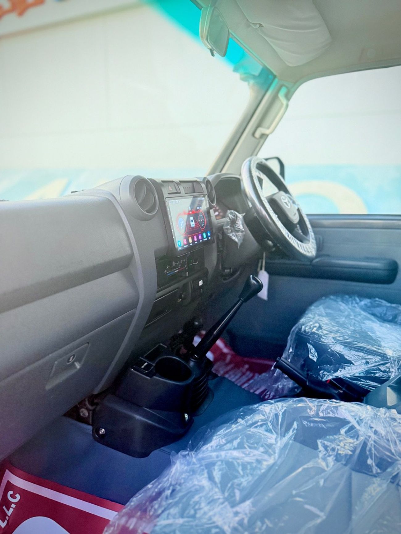 Toyota Land Cruiser Pick Up 2018 RHD Diesel Engine V8 Full Option Car is Very Clean and Perfect Condition