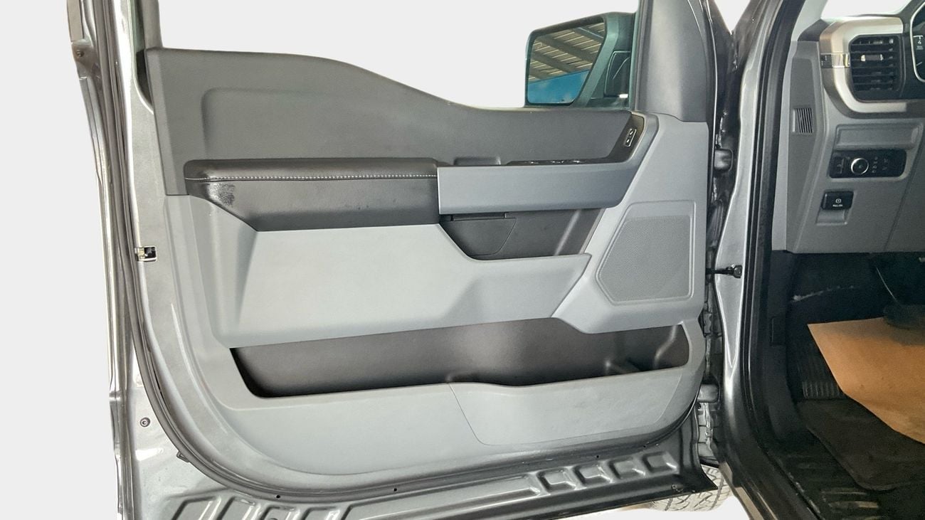 Ford F-150 XLT CREW CAB SPORT 5.0 V8 XLT AUTO SUPERCREW WO START/STOP | Guaranteed Warranty | 0 Down Payment